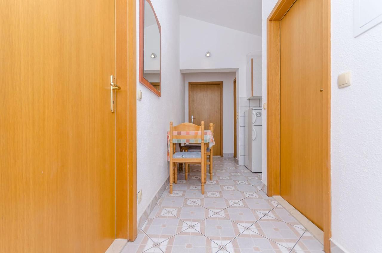 Apartments Tily 特罗吉尔 外观 照片